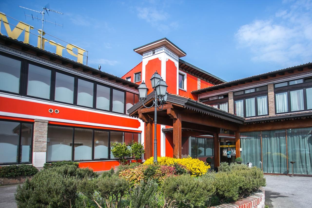 普利莫特布雷夏酒店 布雷西亚 外观 照片